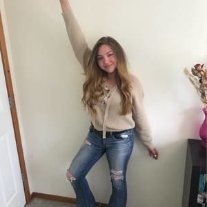 Meet your Posher, Tiffany